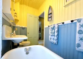 Classic Cape Cod Cottage - Image 3