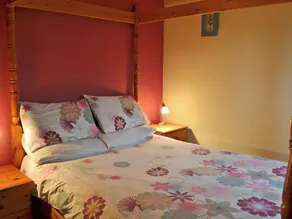 Ideal location for a couple wishing to discover and explore Devon and Cornwall. - Image 5