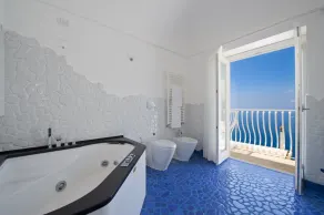 Charmante villa avec jardin et terrasse | Vue mer | Plage à proximité - Image 2
