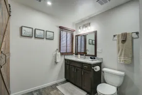 OLD TOWN- QUIET NEIGHBORHOOD- PERFECT LOCATION - Image 3