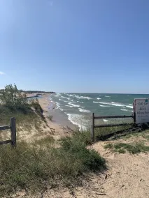 Lake Michigan Cottage - Waterfront on Sunset Bluff (The \"Sage\") - Image 2