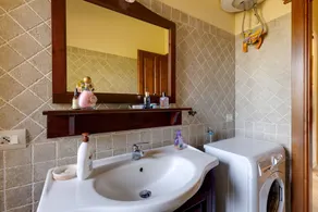 Villa 'Vivi Natura' with Sea View, Private Pool and Wi-Fi - Image 4