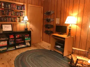 dr John's rustic retreat - Image 2