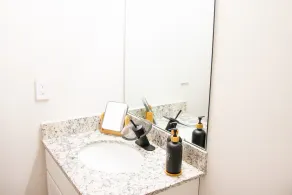With Contactless Check-In, Premium Amenities & Dedicated Entrance & Bathroom - Image 2