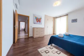 Rummeligt sommerhus Gina; 6 + 2 med pool, havudsigt og kun 12 km fra Dubrovnik - Image 5
