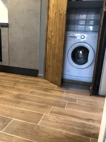 Apartment with kitchen - Image 2