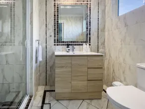 Ocean Views, Direct Access to Pool, North Facing - Image 3