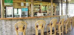 Trotters Hotel - Image 2