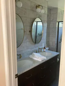 Belmont Carriage House - Image 4