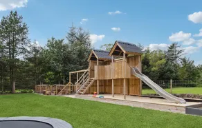 5 bedroom accommodation in Oksbøl - Image 2