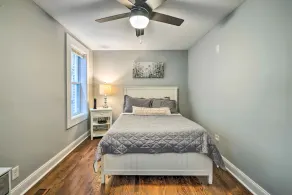 Remodeled Chicago Apartment < 9 Mi to Downtown - Image 5