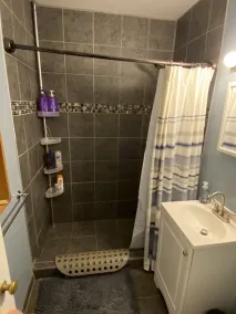 Cute, cozy, updated cottage just steps from gorgeous Houghton Lake - Image 2