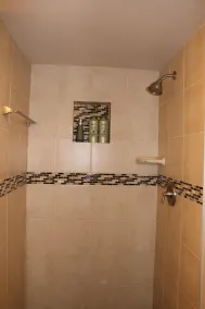 Stort studio tæt på metro - Image 4
