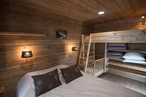 Superbe appartement premium entièrement rénové, terrasse, poêle à bois, belle vue - Image 3