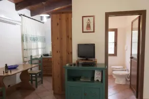 Studio with swimming pool and air conditioning - Image 2