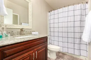 Perfect Location in Phoenix!! - Image 3