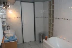 Stor hyggelig og rolig lejlighed med gårdsplads. (100m2) - Image 2