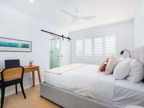 Top Floor Apartment Close To Bondi Beach - Image 4