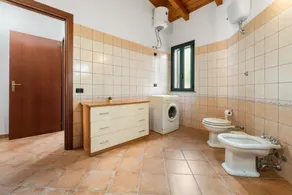 Résidence Sulcis 4 avec vue sur les montagnes, terrasse partagée & A/C - Image 3