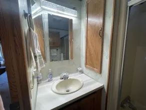 cottage, community pool, playground, boating, crabbing kayaking and  fishing!!! - Image 3