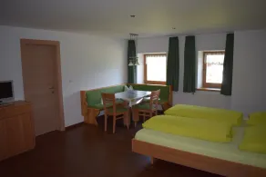 Appartement confortable avec vue sur la cascade fantatischem Flim - Image 5