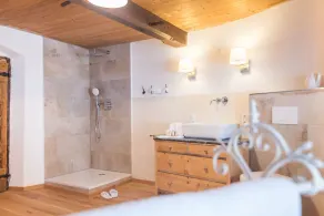 Vacation apartment Max, 110 sqm, 3 bedrooms, with balcony - Image 3
