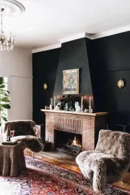 Large, designer home that sleeps 22 - Image 2