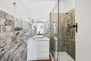 10 Allen Street - Image 2