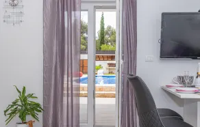 Trevlig lägenhet i Dubrava nära Sibenik - Image 3