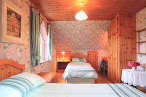 3 bed seaview cottage - Image 4