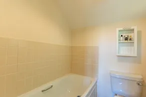 Valley Cottage - Image 3