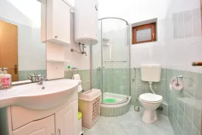 Holiday Home in Krusevo with Garden & BBQ - Image 3