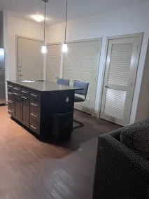 A lovely and well spaced one bedroom with a pool view - Image 4