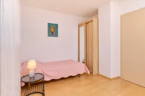 Cozy Couple's Retreat, Pet-Friendly - Image 5