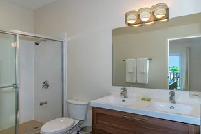 Hospitality Expert CB3: Pool, Beach & Chef - Image 3