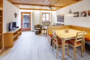 Iii, Ferienwohnung Unternberg , Balkon, Kochnische, 2 Schlafz. und 1 Wohnz., max 4 Pers - Image 5