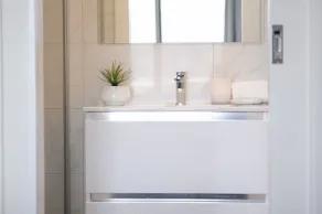 2 Bedroom, 2 Bathroom Apartment, 5 minutes to the Main Street - Image 5