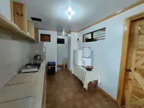 Log Homes Inspired Unit 2 w/ Wi-Fi and Cable - Image 5