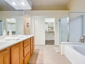 Single-Story home in Chandler-Entire House - Image 4