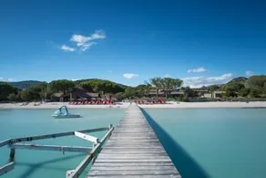 New villa - 4 bedrooms, 3 bathrooms, sleeps 8/10, pool house - Image 4