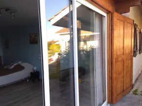 2 bedroom house with terrace and garden - Image 5