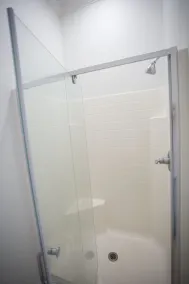 Quiet 3BR 2 Bath 1-level home, Fast Internet, Comfortable - Image 4