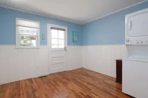 Island Time- beautifully renovated bay view home - Image 2