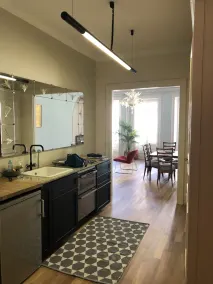 Beautiful, quiet apartment with balcony in the heart of the historic center. - Image 3