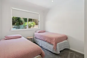 Aqua Retreat - swimming pool plus pet friendly! - Image 5
