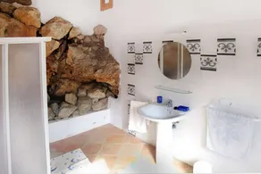 Gorgeous Andalusian house in a protected Nature Reserve - Image 2
