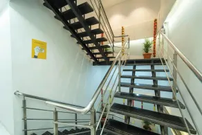 Hotel Baverly By Glitz Hotels  - Image 2