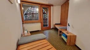 2-room flat, height underground parking, cosy living room with sheltered balcony - Image 5