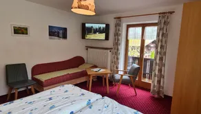 Ferienwohnung, 1-2 Personen, 33 qm, Dusche/WC, Balkon, TV, W-LAN, 1 Schlafzimmer, Frühstück möglich! - Image 5