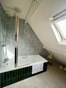 Quirky Luxury Barn Sleeps 8 Pet Friendly - Image 3